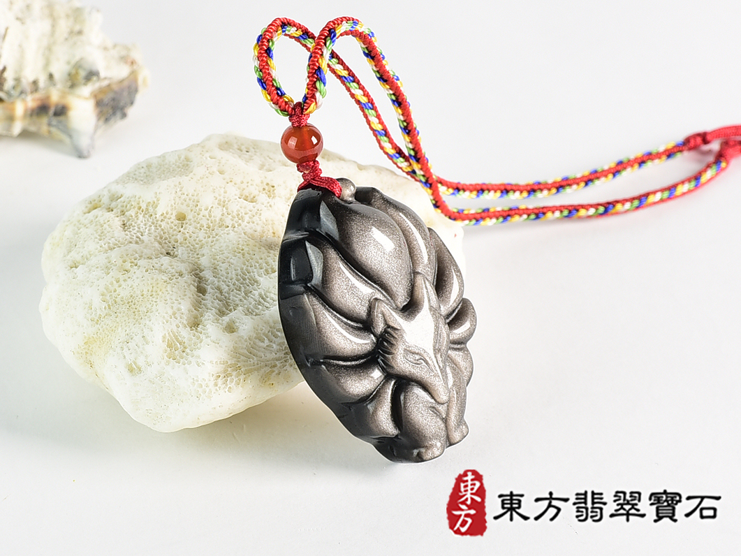 銀曜石九尾狐狸項鍊玉珮(九尾狐狸、招財、人緣、桃花,狐仙:九尾狐狸牌銀曜石九尾狐狸玉珮、銀曜石九尾狐狸玉墜、)。銀曜石九尾狐狸,FX083。客製化訂做各種銀曜石狐狸吊墜玉珮項鍊。★附東方翡翠寶石保證 2.jpg