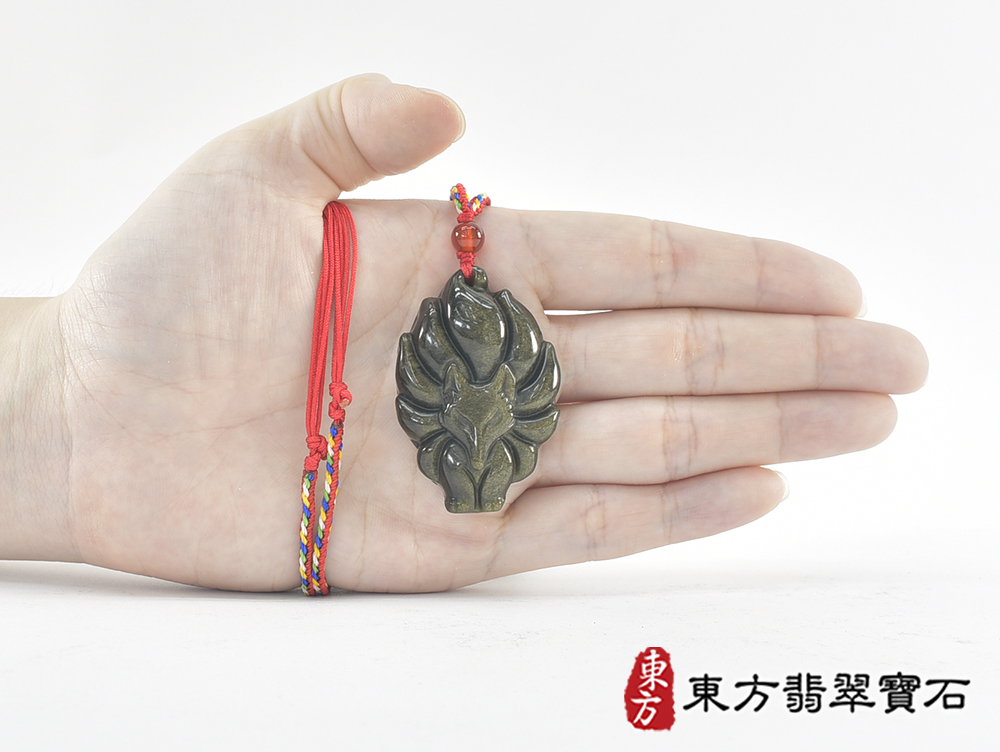 金曜石九尾狐狸項鍊玉珮(九尾狐狸、招財、人緣、桃花,狐仙:九尾狐狸牌金曜石九尾狐狸玉珮、金曜石九尾狐狸玉墜、)。金曜石九尾狐狸,FX084。客製化訂做各種金曜石狐狸吊墜玉珮項鍊。★附東方翡翠寶石保證 5.jpg