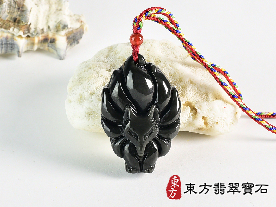 金曜石九尾狐狸項鍊玉珮(九尾狐狸、招財、人緣、桃花,狐仙:九尾狐狸牌金曜石九尾狐狸玉珮、金曜石九尾狐狸玉墜、)。金曜石九尾狐狸,FX086。客製化訂做各種金曜石狐狸吊墜玉珮項鍊。★附東方翡翠寶石保證 0.jpg