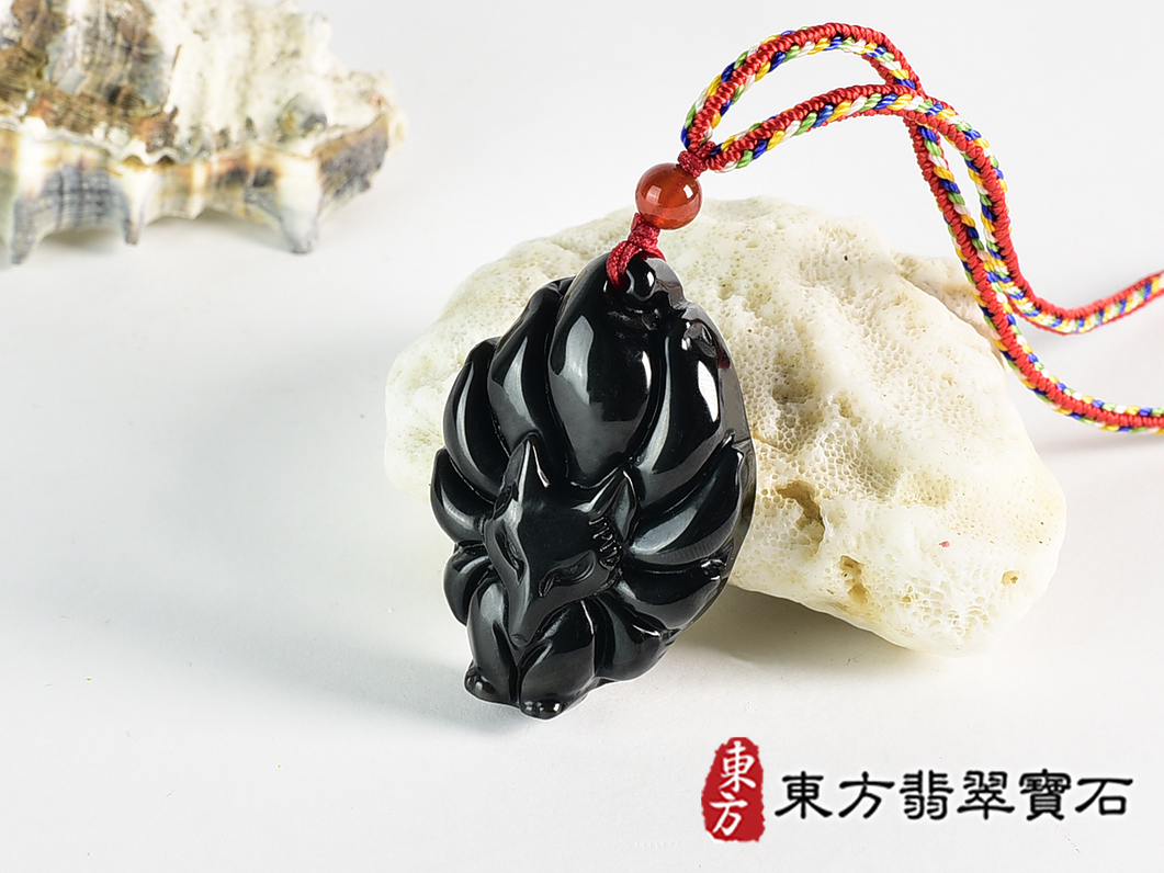 金曜石九尾狐狸項鍊玉珮(九尾狐狸、招財、人緣、桃花,狐仙:九尾狐狸牌金曜石九尾狐狸玉珮、金曜石九尾狐狸玉墜、)。金曜石九尾狐狸,FX087。客製化訂做各種金曜石狐狸吊墜玉珮項鍊。★附東方翡翠寶石保證 1.jpg