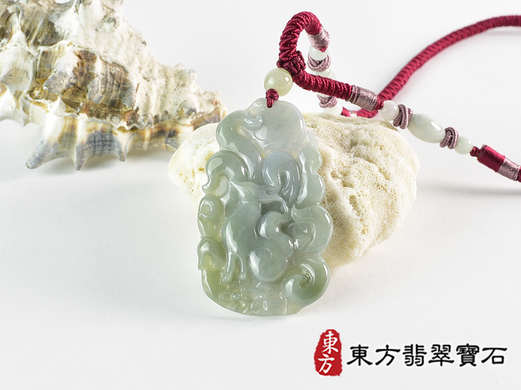 翡翠狐狸項鍊玉珮(狐狸牌翡翠狐狸玉珮、翡翠狐狸玉墜)。綠色糯種油青狐狸,FX094。客製化訂做各種翡翠狐狸吊墜玉珮項鍊。★附A貨翡翠雙證書 0.jpg