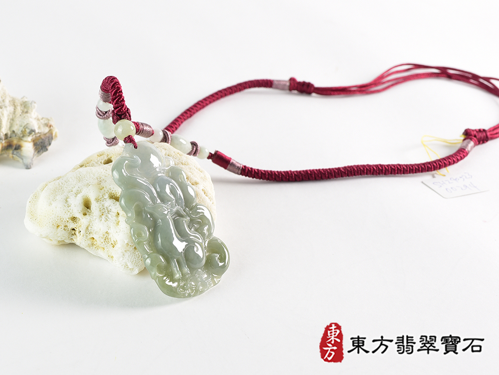 翡翠狐狸項鍊玉珮(狐狸牌翡翠狐狸玉珮、翡翠狐狸玉墜)。綠色糯種油青狐狸,FX094。客製化訂做各種翡翠狐狸吊墜玉珮項鍊。★附A貨翡翠雙證書 4.jpg