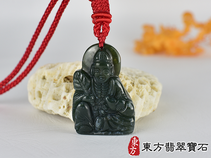 水草玉濟公項鍊玉珮(濟公:濟公牌水草玉濟公玉珮、水草玉濟公玉墜)。水草玉濟公,GG075。客製化訂做各種水草玉濟公吊墜玉珮項鍊。★附東方翡翠寶石保證卡 0.jpg