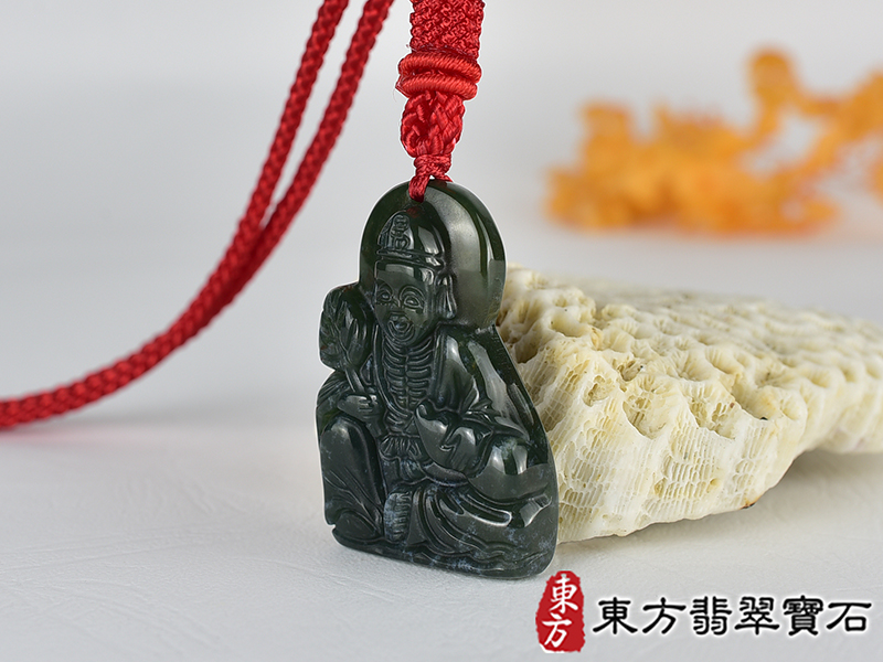 水草玉濟公項鍊玉珮(濟公:濟公牌水草玉濟公玉珮、水草玉濟公玉墜)。水草玉濟公,GG075。客製化訂做各種水草玉濟公吊墜玉珮項鍊。★附東方翡翠寶石保證卡 1.jpg