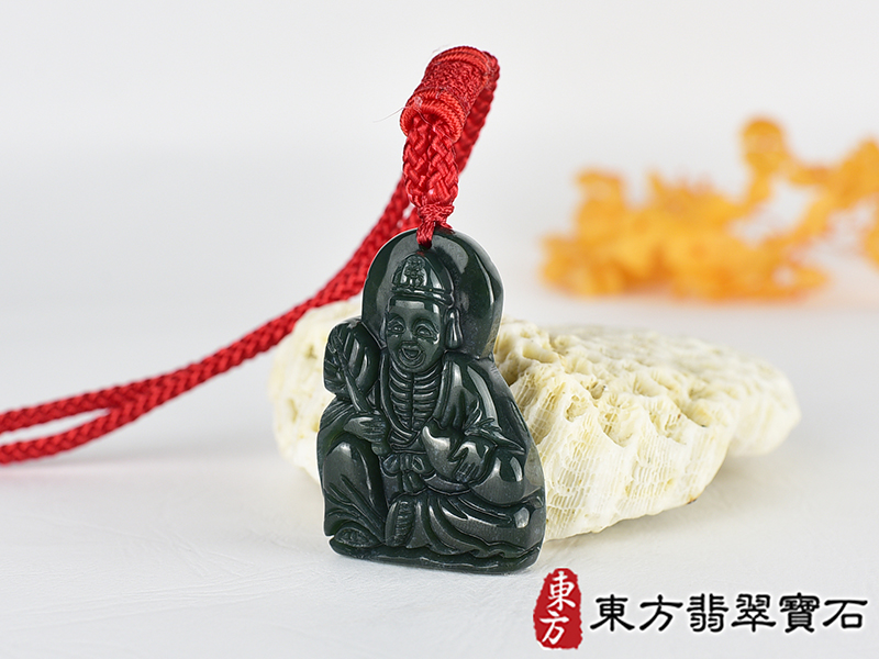 水草玉濟公項鍊玉珮(濟公:濟公牌水草玉濟公玉珮、水草玉濟公玉墜)。水草玉濟公,GG078。客製化訂做各種水草玉濟公吊墜玉珮項鍊。★附東方翡翠寶石保證卡 1.jpg