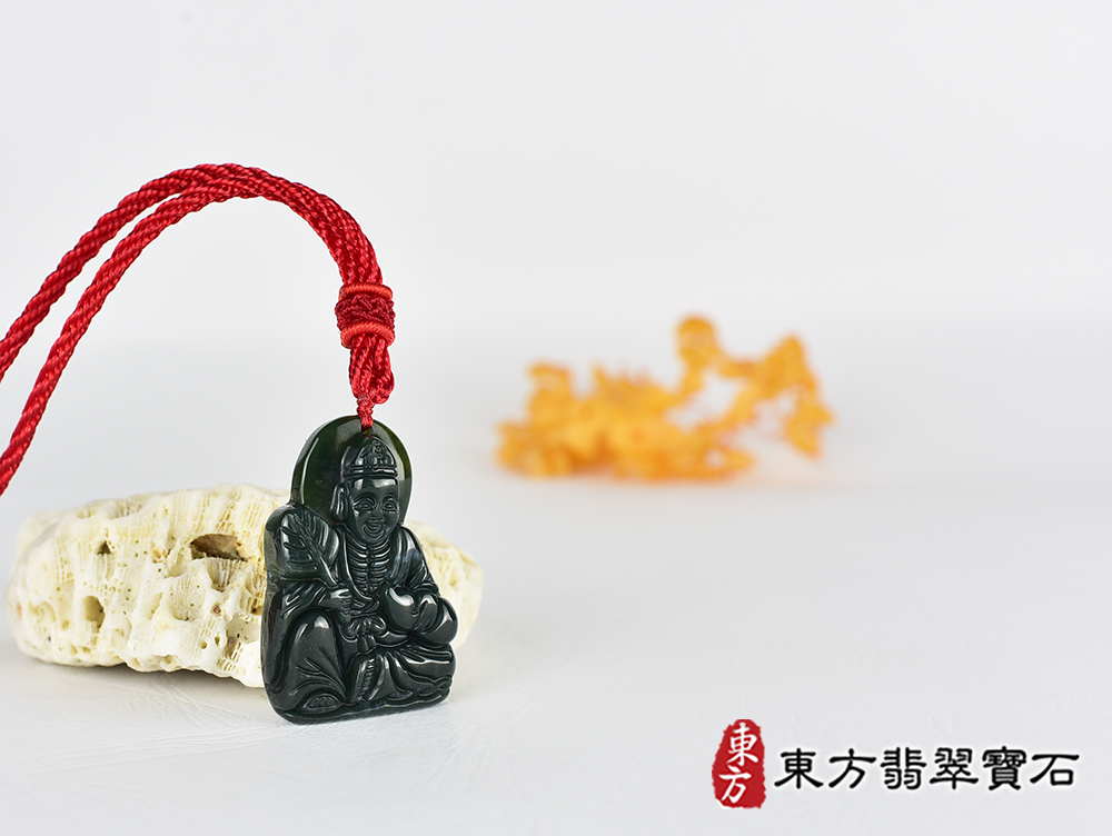 水草玉濟公項鍊玉珮(濟公:濟公牌水草玉濟公玉珮、水草玉濟公玉墜)。水草玉濟公,GG079。客製化訂做各種水草玉濟公吊墜玉珮項鍊。★附東方翡翠寶石保證卡 4.jpg