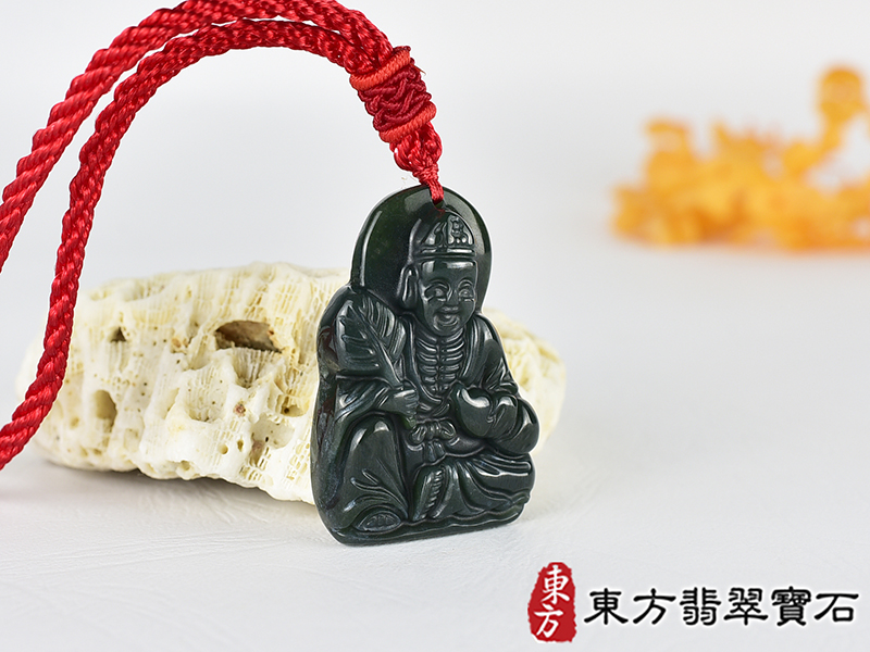 水草玉濟公項鍊玉珮(濟公:濟公牌水草玉濟公玉珮、水草玉濟公玉墜)。水草玉濟公,GG082。客製化訂做各種水草玉濟公吊墜玉珮項鍊。★附東方翡翠寶石保證卡 2.jpg