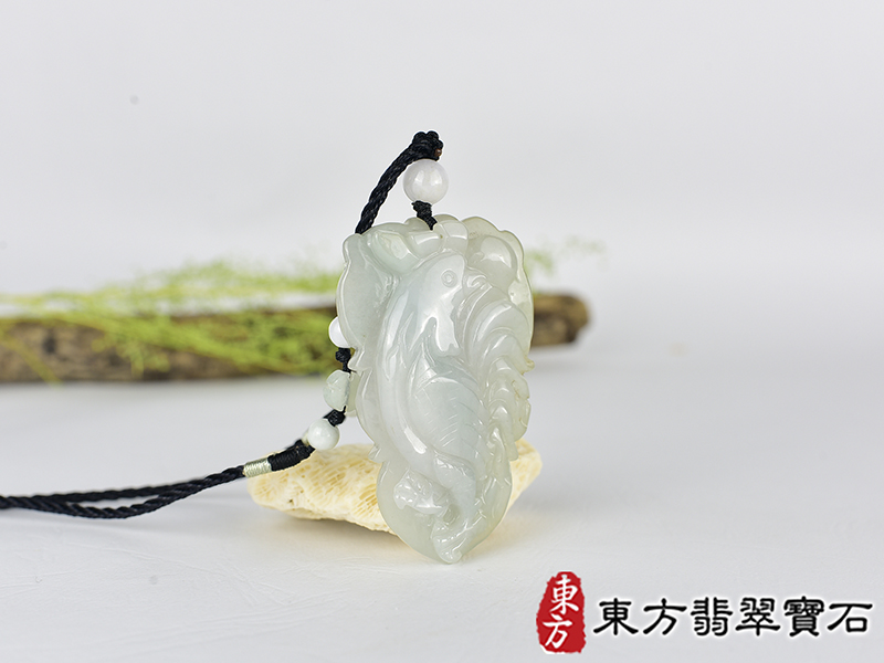 翡翠雞項鍊玉珮(金雞報喜:雞牌A貨翡翠雞玉珮、緬甸玉雞玉墜、雞十二生肖項鍊)。雞,GI075。客製化訂做各種翡翠雞吊墜玉珮項鍊。★附A貨翡翠雙證書 2.jpg