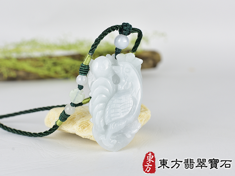 翡翠雞項鍊玉珮(金雞報喜:雞牌A貨翡翠雞玉珮、緬甸玉雞玉墜、雞十二生肖項鍊)。雞,GI077。客製化訂做各種翡翠雞吊墜玉珮項鍊。★附A貨翡翠雙證書 2.jpg