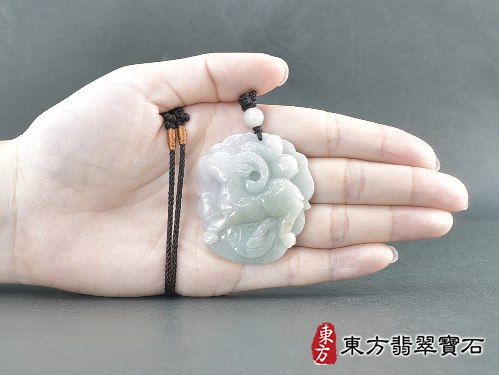 翡翠羊項鍊玉珮(羊眉吐氣、洋洋如意:羊牌A貨翡翠羊玉珮、緬甸玉羊玉墜、羊十二生肖項鍊)。淡綠加淺紫糯種羊,GO084。客製化訂做各種翡翠羊吊墜玉珮項鍊。★附A貨翡翠雙證書 5.jpg