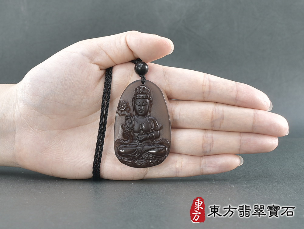 黑曜石如意輪菩薩項鍊玉珮(觀世音菩薩、如意輪觀音、法輪觀音:觀世音菩薩牌黑曜石觀世音菩薩玉珮、黑曜石觀世音菩薩玉墜)。黑曜石觀世音菩薩,GY2035。客製化訂做各種黑曜石觀世音菩薩吊墜玉珮項鍊。★附東方翡翠寶 5.jpg