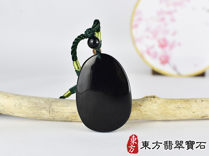 黑曜石如意菩薩項鍊玉珮(觀世音菩薩、如意觀音:觀世音菩薩牌黑曜石觀世音菩薩玉珮、黑曜石觀世音菩薩玉墜)。黑曜石觀世音菩薩,GY2042。客製化訂做各種黑曜石觀世音菩薩吊墜玉珮項鍊。★附東方翡翠寶 3.jpg