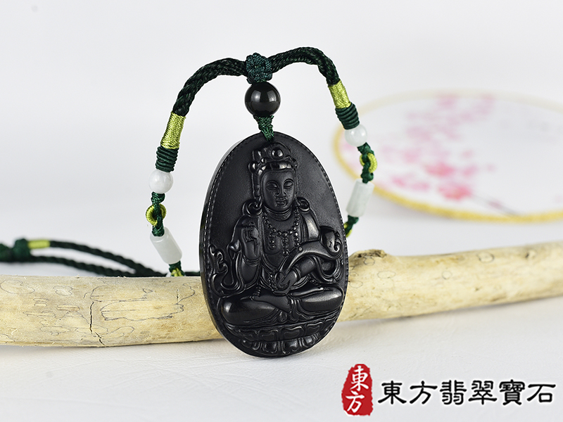 黑曜石如意菩薩項鍊玉珮(觀世音菩薩、如意觀音:觀世音菩薩牌黑曜石觀世音菩薩玉珮、黑曜石觀世音菩薩玉墜)。黑曜石觀世音菩薩,GY2044。客製化訂做各種黑曜石觀世音菩薩吊墜玉珮項鍊。★附東方翡翠寶 2.jpg