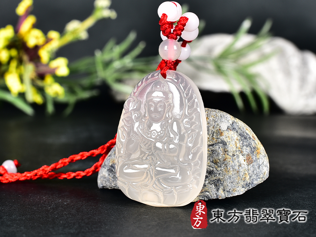 瑪瑙大勢至菩薩項鍊玉珮(大勢至菩薩:大勢至菩薩牌瑪瑙大勢至菩薩玉珮、瑪瑙大勢至菩薩玉墜)。瑪瑙大勢至菩薩GY2073。客製化訂做各種瑪瑙大勢至菩薩吊墜玉珮項鍊。★附東方翡翠寶石保證卡 1.jpg