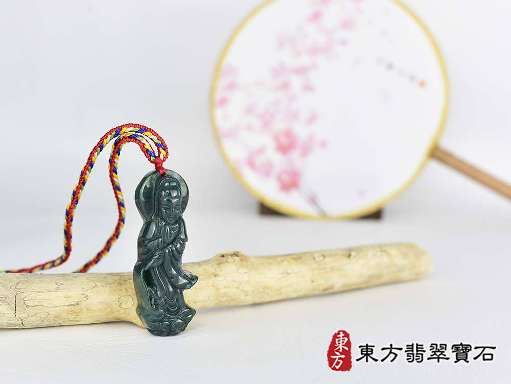 水草玉灑水觀音項鍊玉珮(觀世音菩薩、灑水觀音:觀音牌水草玉觀音玉珮、水草玉觀音玉墜)。水草玉觀音,GY2082。客製化訂做各種水草玉觀音吊墜玉珮項鍊。★附東方翡翠寶石保證卡 4.jpg