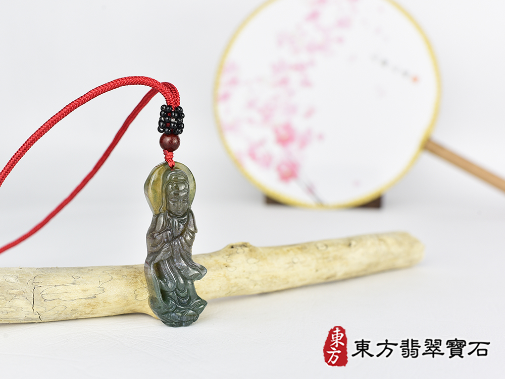 水草玉灑水觀音項鍊玉珮(觀世音菩薩、灑水觀音:觀音牌水草玉觀音玉珮、水草玉觀音玉墜)。水草玉觀音,GY2083。客製化訂做各種水草玉觀音吊墜玉珮項鍊。★附東方翡翠寶石保證卡 4.jpg