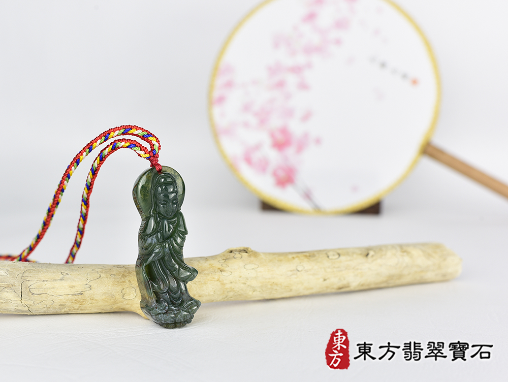 水草玉灑水觀音項鍊玉珮(觀世音菩薩、灑水觀音:觀音牌水草玉觀音玉珮、水草玉觀音玉墜)。水草玉觀音,GY2084。客製化訂做各種水草玉觀音吊墜玉珮項鍊。★附東方翡翠寶石保證卡 4.jpg