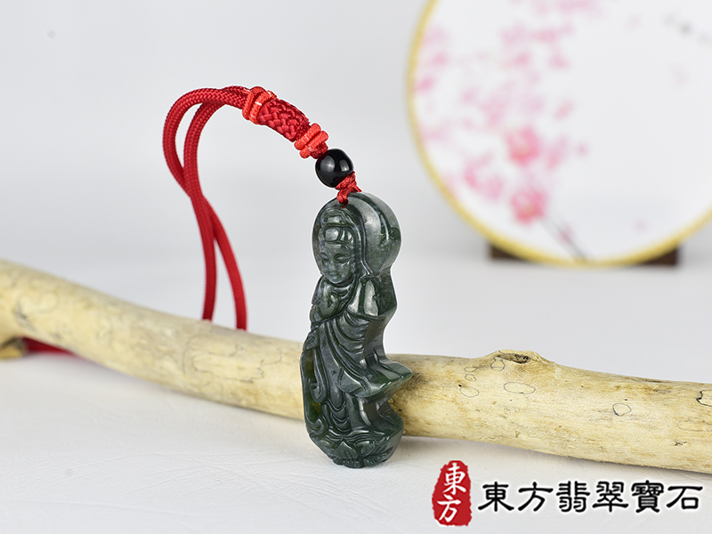 水草玉灑水觀音項鍊玉珮(觀世音菩薩、灑水觀音:觀音牌水草玉觀音玉珮、水草玉觀音玉墜)。水草玉觀音,GY2085。客製化訂做各種水草玉觀音吊墜玉珮項鍊。★附東方翡翠寶石保證卡 1.jpg