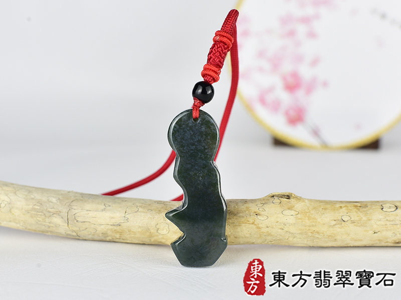水草玉灑水觀音項鍊玉珮(觀世音菩薩、灑水觀音:觀音牌水草玉觀音玉珮、水草玉觀音玉墜)。水草玉觀音,GY2085。客製化訂做各種水草玉觀音吊墜玉珮項鍊。★附東方翡翠寶石保證卡 3.jpg