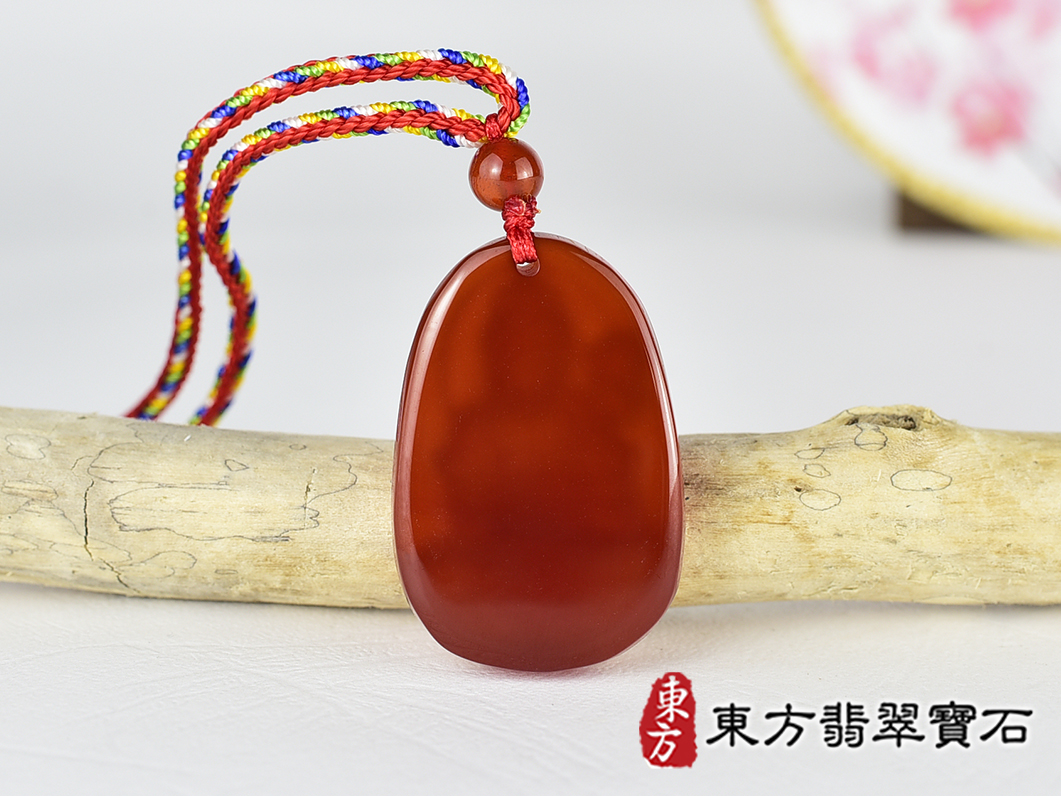 紅瑪瑙大勢至菩薩項鍊玉珮(大勢至菩薩:大勢至菩薩牌紅瑪瑙大勢至菩薩玉珮、紅瑪瑙大勢至菩薩玉墜)。紅瑪瑙大勢至菩薩GY2147。客製化訂做各種紅瑪瑙大勢至菩薩吊墜玉珮項鍊。★附東方翡翠寶石保證卡 3.jpg