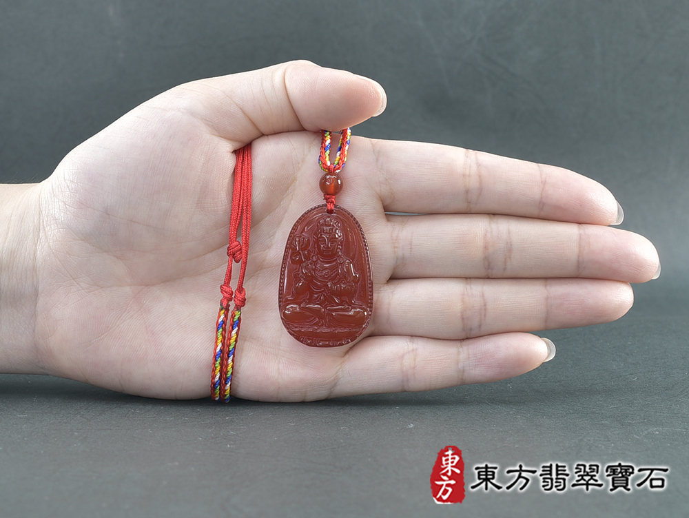 紅瑪瑙大勢至菩薩項鍊玉珮(大勢至菩薩:大勢至菩薩牌紅瑪瑙大勢至菩薩玉珮、紅瑪瑙大勢至菩薩玉墜)。紅瑪瑙大勢至菩薩GY2147。客製化訂做各種紅瑪瑙大勢至菩薩吊墜玉珮項鍊。★附東方翡翠寶石保證卡 5.jpg