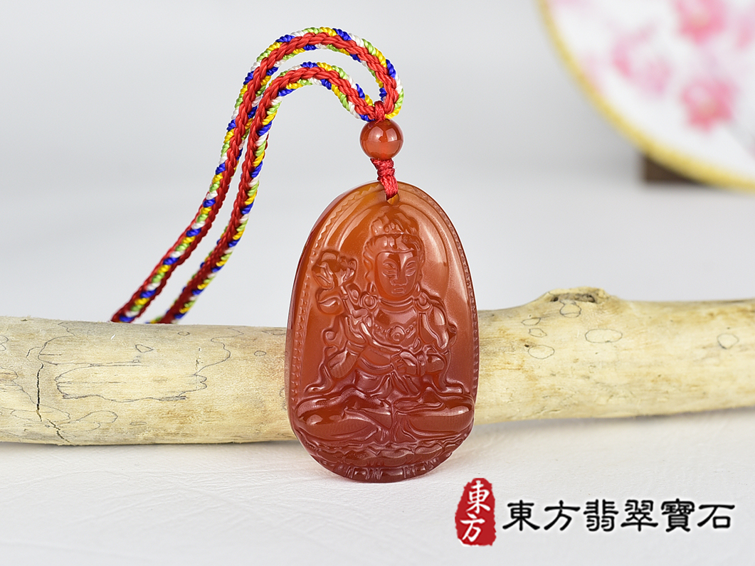 紅瑪瑙大勢至菩薩項鍊玉珮(大勢至菩薩:大勢至菩薩牌紅瑪瑙大勢至菩薩玉珮、紅瑪瑙大勢至菩薩玉墜)。紅瑪瑙大勢至菩薩GY2148。客製化訂做各種紅瑪瑙大勢至菩薩吊墜玉珮項鍊。★附東方翡翠寶石保證卡 2.jpg