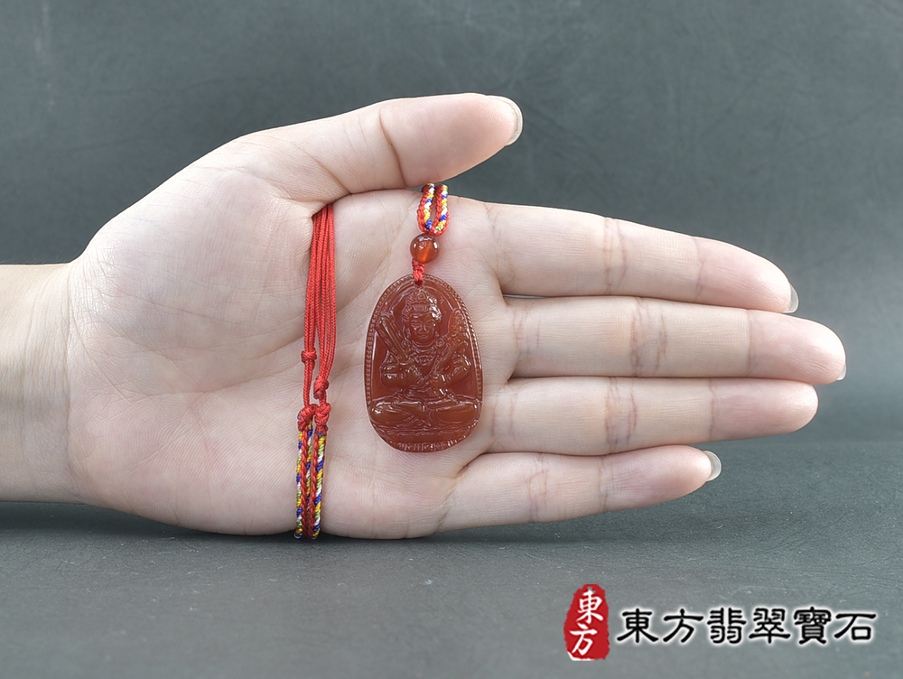 紅瑪瑙虛空藏菩薩項鍊玉珮(虛空藏菩薩:虛空藏菩薩牌紅瑪瑙虛空藏菩薩玉珮、紅瑪瑙虛空藏菩薩玉墜)。紅瑪瑙虛空藏菩薩,GY2154。客製化訂做各種紅瑪瑙虛空藏菩薩吊墜玉珮項鍊。★附東方翡翠寶石保證卡 5.jpg