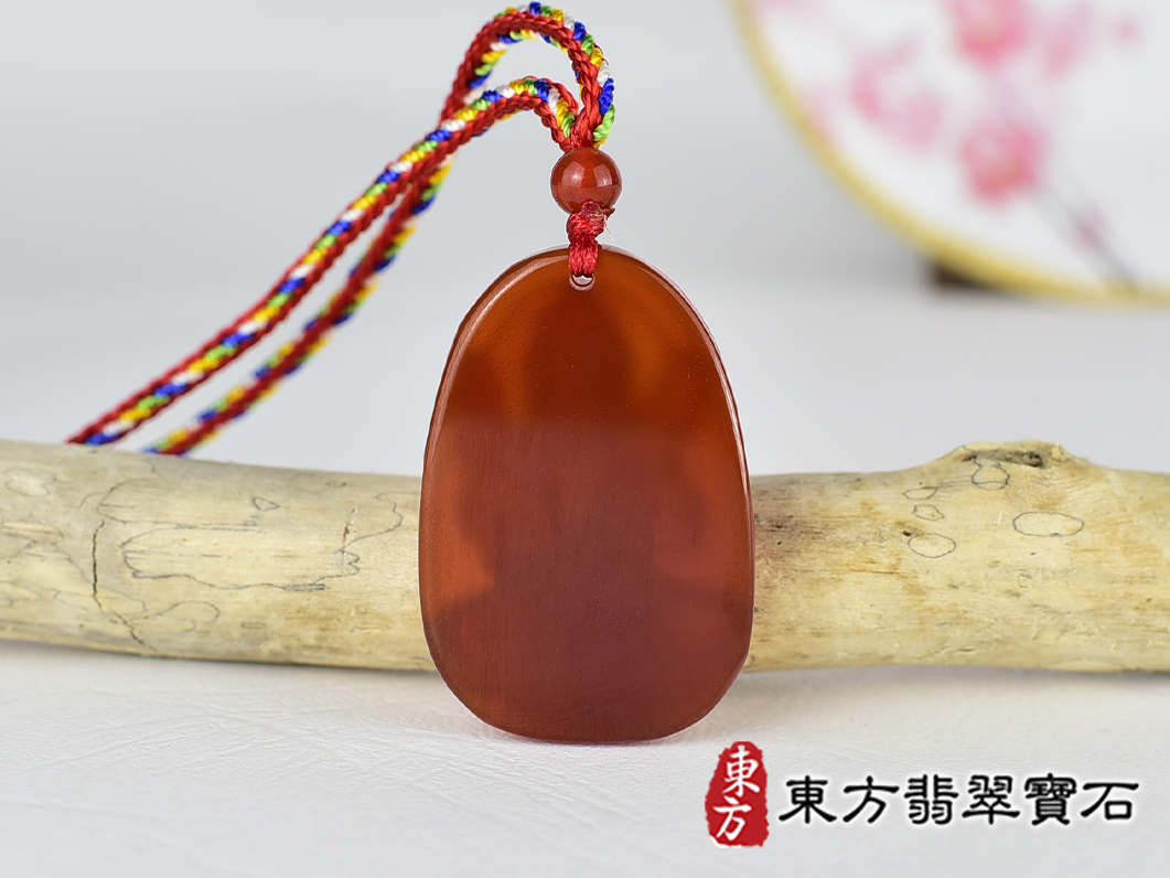 紅瑪瑙虛空藏菩薩項鍊玉珮(虛空藏菩薩:虛空藏菩薩牌紅瑪瑙虛空藏菩薩玉珮、紅瑪瑙虛空藏菩薩玉墜)。紅瑪瑙虛空藏菩薩,GY2155。客製化訂做各種紅瑪瑙虛空藏菩薩吊墜玉珮項鍊。★附東方翡翠寶石保證卡 3.jpg