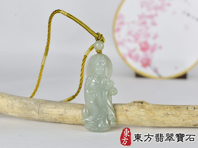 翡翠如意觀音項鍊玉珮(觀世音菩薩:如意觀音牌翡翠觀音玉珮、翡翠如意觀音玉墜)。糯種如意觀音,GY2182。客製化訂做各種翡翠如意觀音吊墜玉珮項鍊。★附東方翡翠寶石保證卡 0.jpg