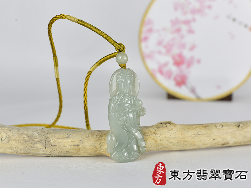 翡翠如意觀音項鍊玉珮(觀世音菩薩:如意觀音牌翡翠觀音玉珮、翡翠如意觀音玉墜)。糯種如意觀音,GY2182。客製化訂做各種翡翠如意觀音吊墜玉珮項鍊。★附東方翡翠寶石保證卡 2.jpg