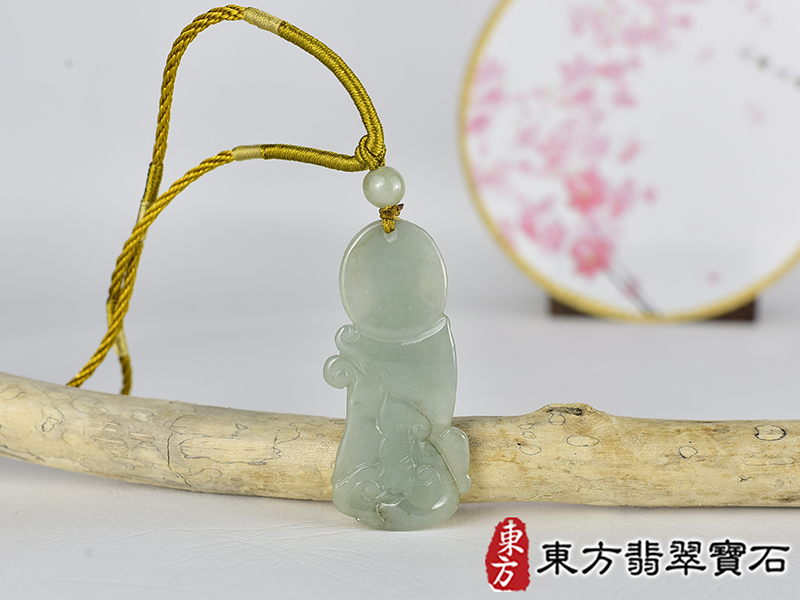 翡翠如意觀音項鍊玉珮(觀世音菩薩:如意觀音牌翡翠觀音玉珮、翡翠如意觀音玉墜)。糯種如意觀音,GY2182。客製化訂做各種翡翠如意觀音吊墜玉珮項鍊。★附東方翡翠寶石保證卡 3.jpg