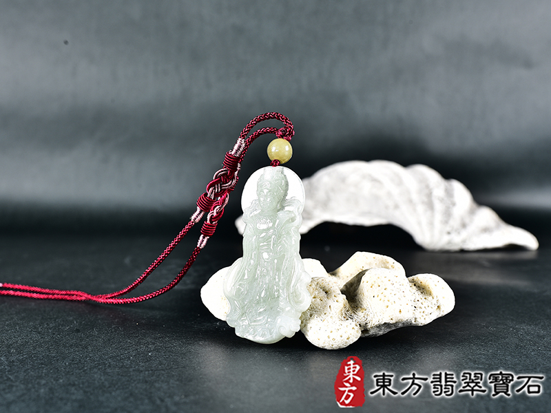 翡翠如意觀音項鍊玉珮(觀世音菩薩:如意觀音牌翡翠觀音玉珮、翡翠如意觀音玉墜)。糯種如意觀音,GY2183。客製化訂做各種翡翠如意觀音吊墜玉珮項鍊。★附東方翡翠寶石保證卡 4.jpg