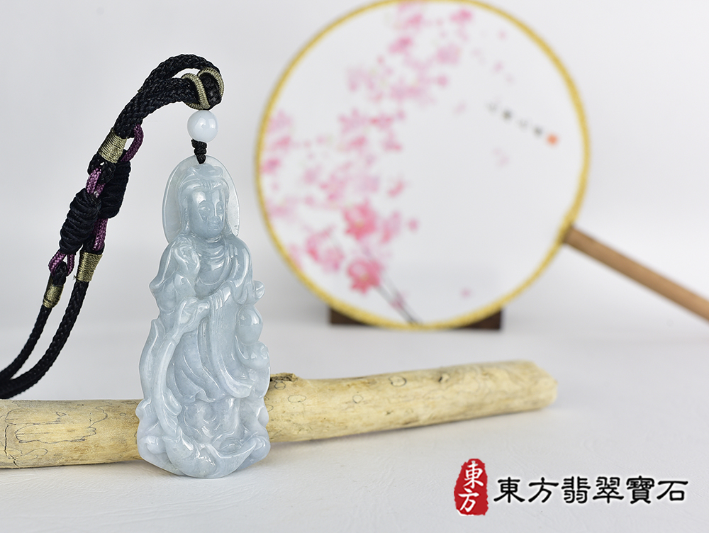 翡翠觀音項鍊玉珮(觀世音菩薩、魚籃觀音:觀音牌A貨翡翠觀音玉珮、緬甸玉觀世音菩薩玉墜)。細豆種翡翠觀音,GY2187。客製化訂做各種翡翠觀音吊墜玉珮項鍊。★附A貨翡翠雙證書 4.jpg
