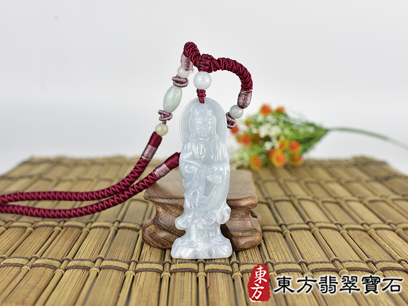 翡翠如意觀音項鍊玉珮(觀世音菩薩:如意觀音牌翡翠觀音玉珮、翡翠如意觀音玉墜)。糯種如意觀音,GY2188。客製化訂做各種翡翠如意觀音吊墜玉珮項鍊。★附東方翡翠寶石保證卡 0.jpg