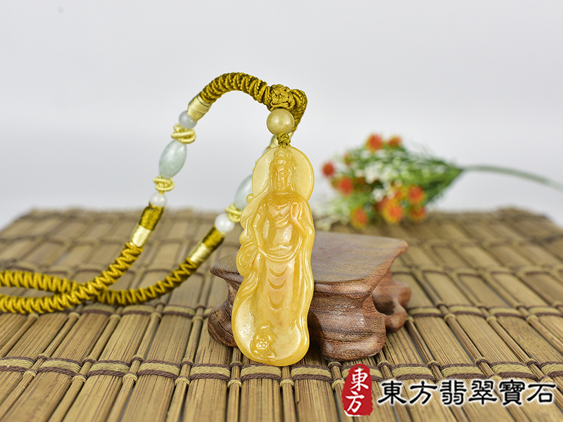 翡翠觀音項鍊玉珮(觀世音菩薩、寶瓶觀音:觀音牌A貨翡翠觀世音菩薩玉珮、緬甸玉觀音玉墜)。細豆種觀世音菩薩,GY2189。客製化訂做各種翡翠觀音吊墜玉珮項鍊。★附A貨翡翠雙證書 1.jpg