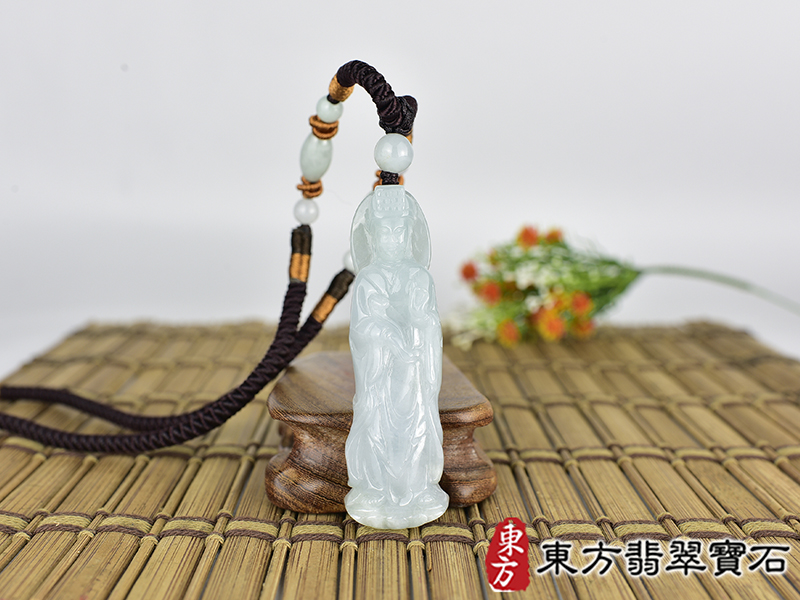 翡翠如意觀音項鍊玉珮(觀世音菩薩:如意觀音牌翡翠觀音玉珮、翡翠如意觀音玉墜)。糯種如意觀音,GY2191。客製化訂做各種翡翠如意觀音吊墜玉珮項鍊。★附東方翡翠寶石保證卡 0.jpg