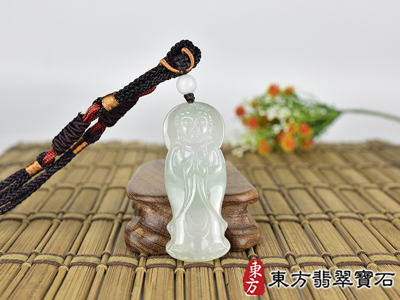 翡翠合掌觀音項鍊玉珮(觀世音菩薩:觀音牌A貨翡翠觀音玉珮、緬甸玉觀世音菩薩玉墜)。豆糯種翡翠合掌觀音,GY2192。客製化訂做各種翡翠觀音吊墜玉珮項鍊。★附A貨翡翠雙證書 0.jpg