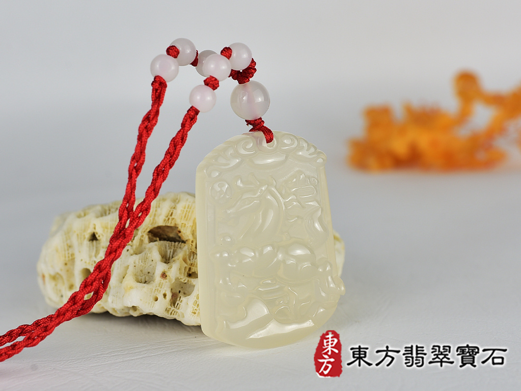 瑪瑙馬項鍊玉珮(馬到成功帶如意:馬牌瑪瑙馬玉珮、玉髓馬玉墜、馬十二生肖項鍊)。黃瑪瑙玉髓馬,HO078。客製化訂做各種瑪瑙玉髓馬吊墜玉珮項鍊。★附東方翡翠寶石保證卡 2.jpg