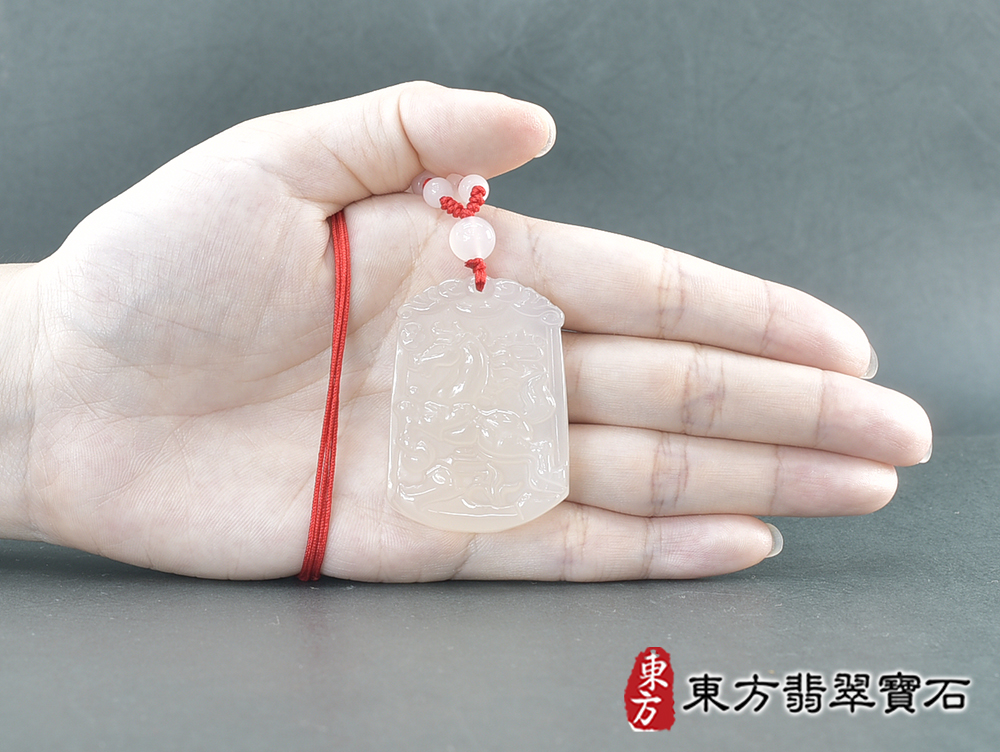 瑪瑙馬項鍊玉珮(馬到成功帶如意:馬牌瑪瑙馬玉珮、玉髓馬玉墜、馬十二生肖項鍊)。黃瑪瑙玉髓馬,HO078。客製化訂做各種瑪瑙玉髓馬吊墜玉珮項鍊。★附東方翡翠寶石保證卡 5.jpg