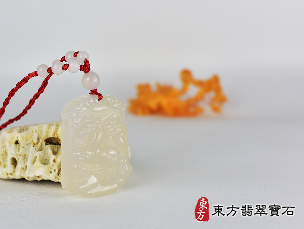 瑪瑙馬項鍊玉珮(馬到成功帶如意:馬牌瑪瑙馬玉珮、玉髓馬玉墜、馬十二生肖項鍊)。黃瑪瑙玉髓馬,HO079。客製化訂做各種瑪瑙玉髓馬吊墜玉珮項鍊。★附東方翡翠寶石保證卡 4.jpg