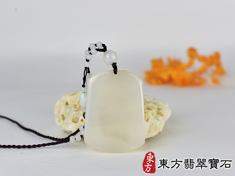 瑪瑙馬項鍊玉珮(馬到成功帶如意:馬牌瑪瑙馬玉珮、玉髓馬玉墜、馬十二生肖項鍊)。黃瑪瑙玉髓馬,HO081。客製化訂做各種瑪瑙玉髓馬吊墜玉珮項鍊。★附東方翡翠寶石保證卡 3.jpg