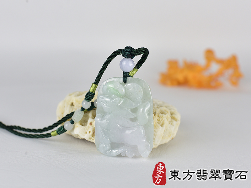 翡翠馬項鍊玉珮(馬上有錢:馬牌翡翠馬玉珮、緬甸玉馬玉墜、馬十二生肖項鍊)。綠色糯種翡翠馬,HO092。客製化訂做各種翡翠馬吊墜玉珮項鍊。★附A貨翡翠雙證書 0.jpg
