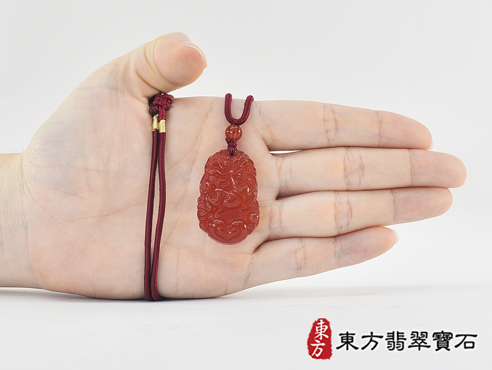 瑪瑙馬項鍊玉珮(馬到成功帶如意:馬牌瑪瑙馬玉珮、玉髓馬玉墜、馬十二生肖項鍊)。紅瑪瑙玉髓馬,HO097。客製化訂做各種瑪瑙玉髓馬吊墜玉珮項鍊。★附東方翡翠寶石保證卡 5.jpg