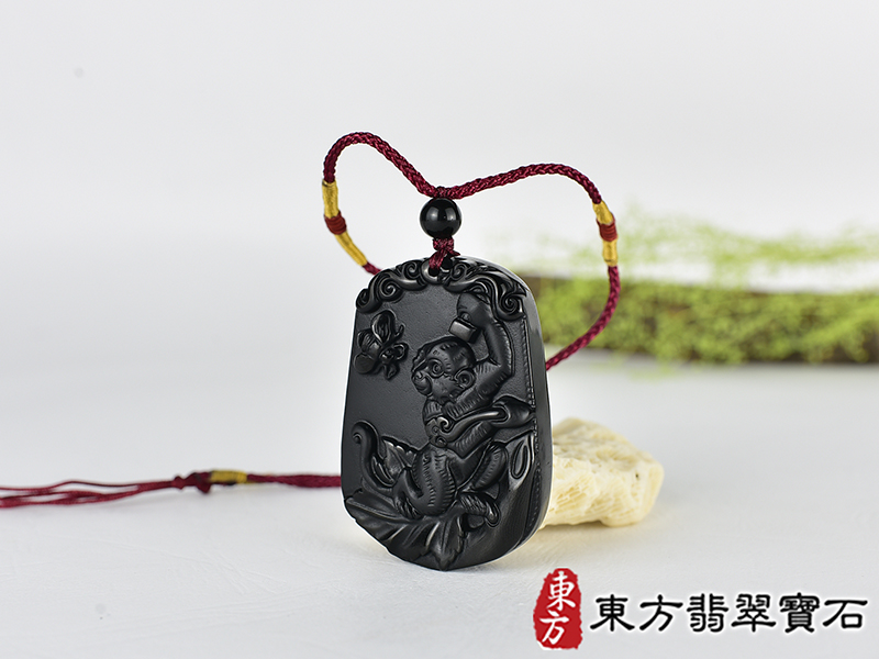 黑曜石猴項鍊玉珮(吉祥如意:猴牌黑曜石猴玉珮、黑曜石猴玉墜、猴十二生肖項鍊)。全黑黑曜石猴,HW102。客製化訂做各種黑曜石猴吊墜玉珮項鍊。★附東方翡翠寶石保證卡 1.jpg