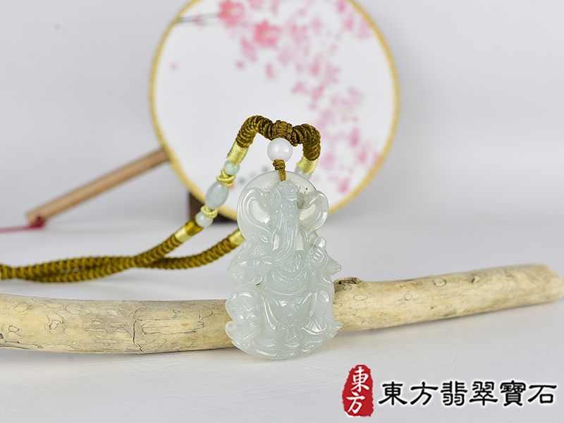 翡翠關公項鍊玉珮(關聖帝君:關公牌A貨翡翠關公玉珮、緬甸玉關公玉墜)。關公,KG686。客製化訂做各種翡翠關公吊墜玉珮項鍊。★附A貨翡翠雙證書 2.jpg