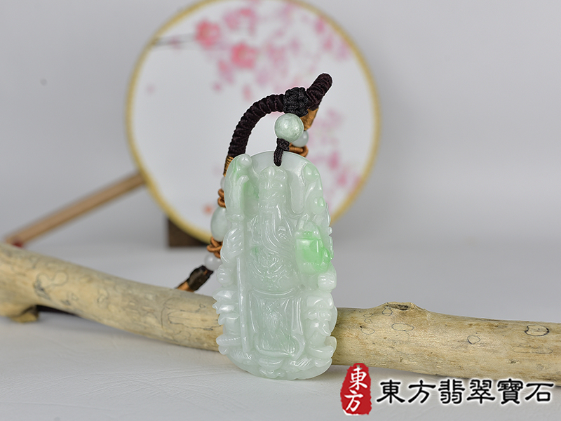 翡翠關公項鍊玉珮(關聖帝君:關公牌A貨翡翠關公玉珮、緬甸玉關公玉墜)。關公,KG688。客製化訂做各種翡翠關公吊墜玉珮項鍊。★附A貨翡翠雙證書 1.jpg