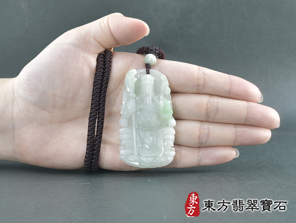 翡翠關公項鍊玉珮(關聖帝君:關公牌A貨翡翠關公玉珮、緬甸玉關公玉墜)。關公,KG688。客製化訂做各種翡翠關公吊墜玉珮項鍊。★附A貨翡翠雙證書 5.jpg
