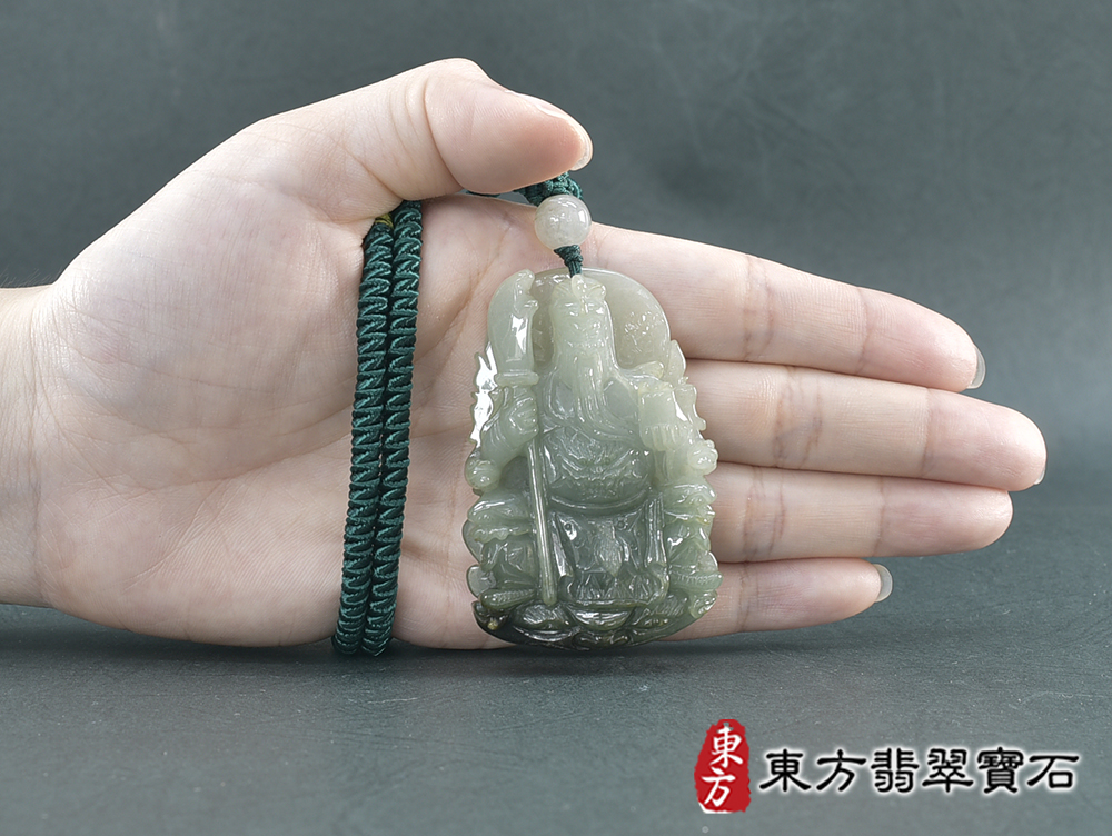 翡翠關公項鍊玉珮(關聖帝君:關公牌A貨翡翠關公玉珮、緬甸玉關公玉墜)。關公,KG691。客製化訂做各種翡翠關公吊墜玉珮項鍊。★附A貨翡翠雙證書 5.jpg
