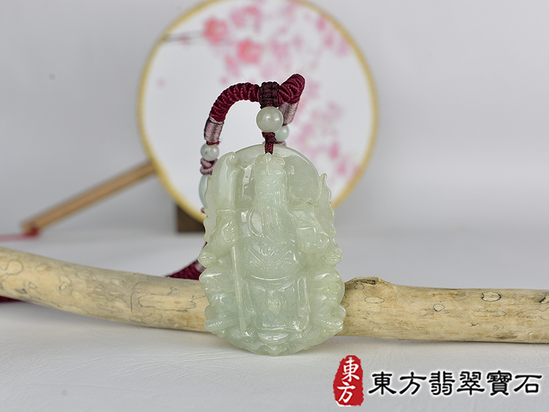 翡翠關公項鍊玉珮(關聖帝君:關公牌A貨翡翠關公玉珮、緬甸玉關公玉墜)。關公,KG692。客製化訂做各種翡翠關公吊墜玉珮項鍊。★附A貨翡翠雙證書 0.jpg