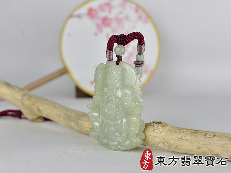 翡翠關公項鍊玉珮(關聖帝君:關公牌A貨翡翠關公玉珮、緬甸玉關公玉墜)。關公,KG692。客製化訂做各種翡翠關公吊墜玉珮項鍊。★附A貨翡翠雙證書 1.jpg